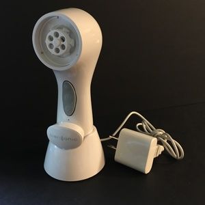 Clarisonic Mia 3 / Aria Sonic Skin Cleansing Brush